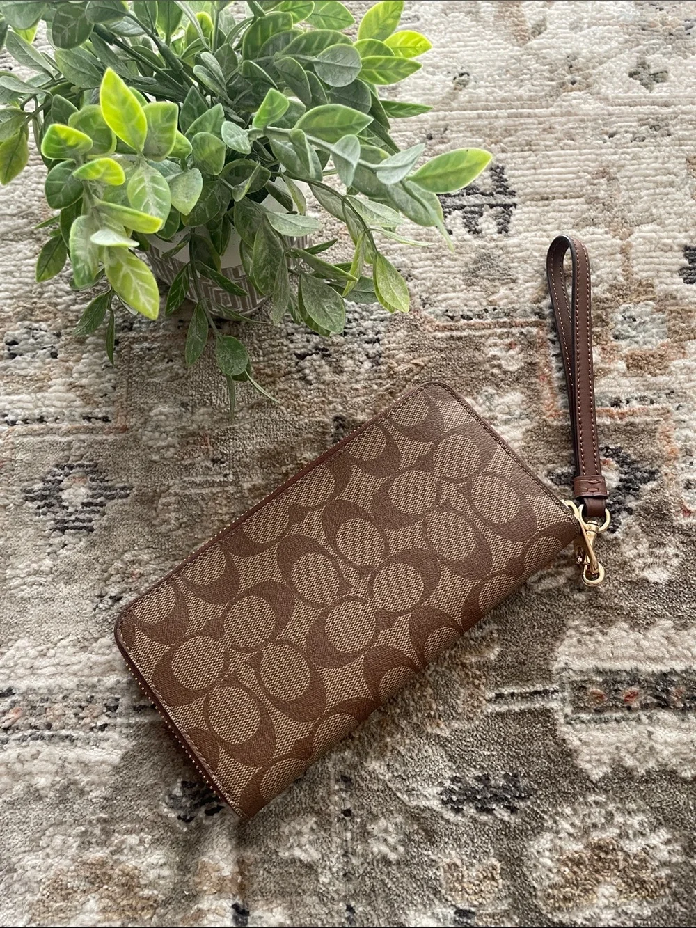 Coach Brown Signature Zip Wristlet Wallet with Gold Logo